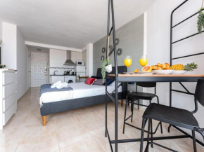 Faro's Fuengirola Centro Studio